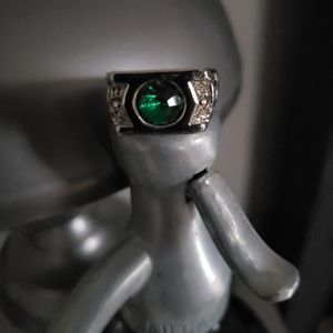 Green lantern ring